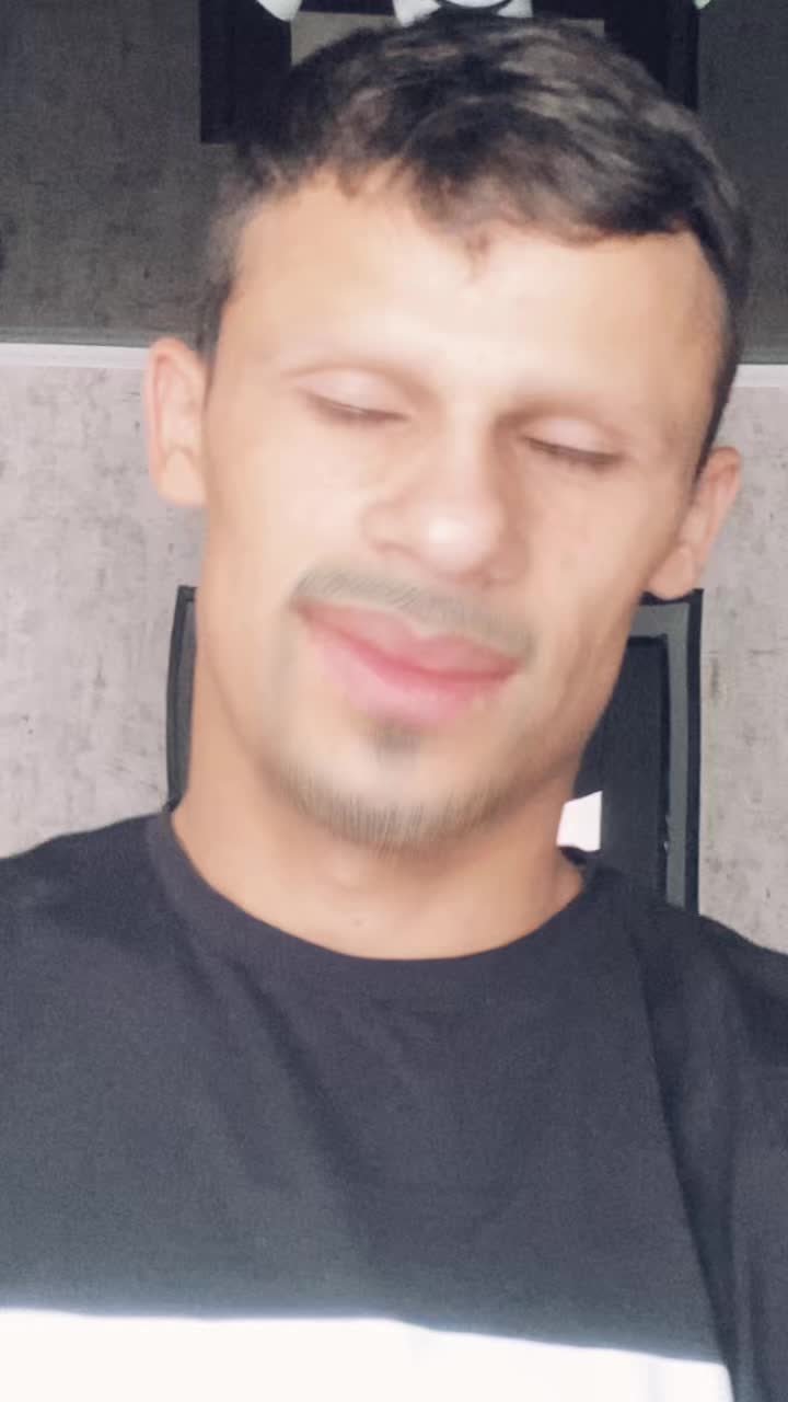 @ruslan_🖤🥀