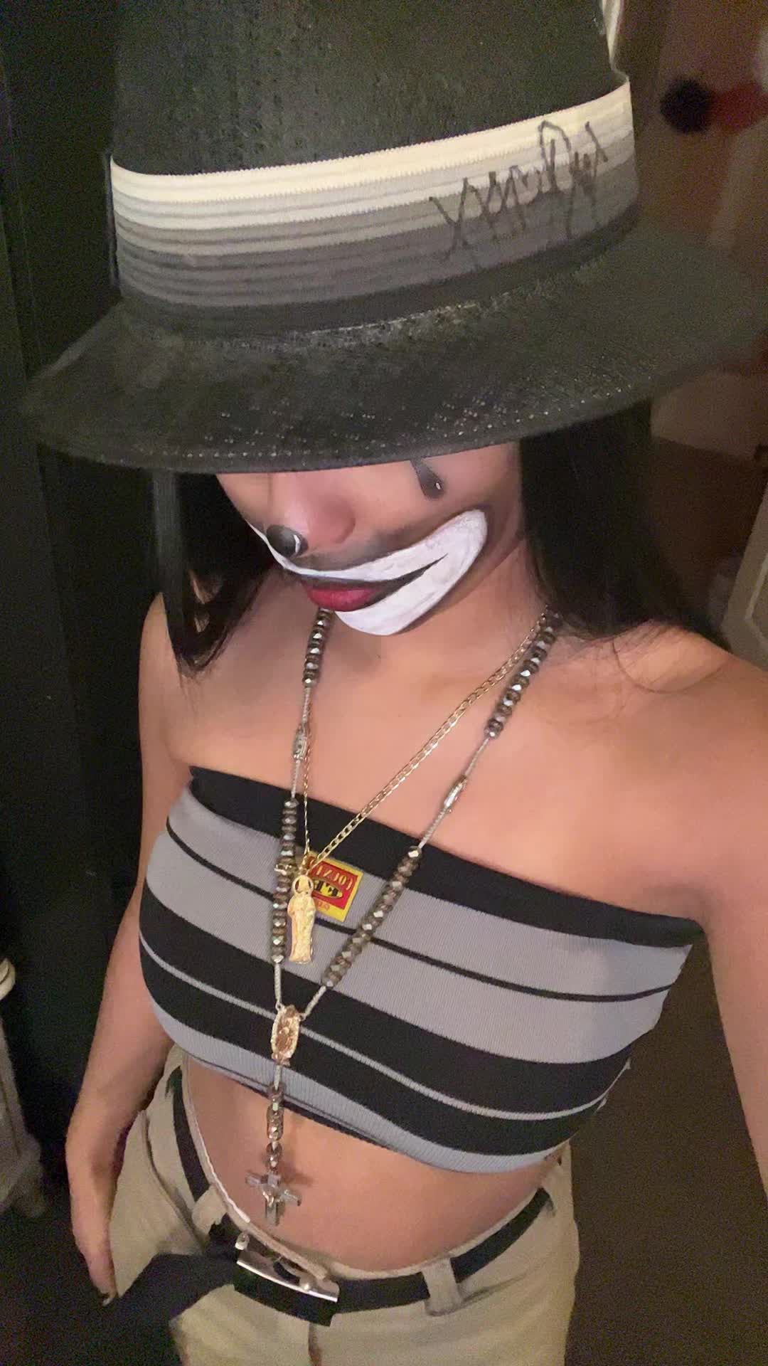 @Angela