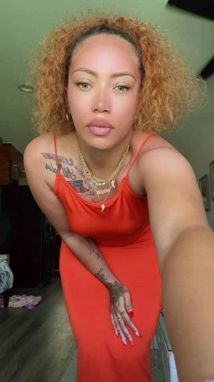 @Crayola_red92