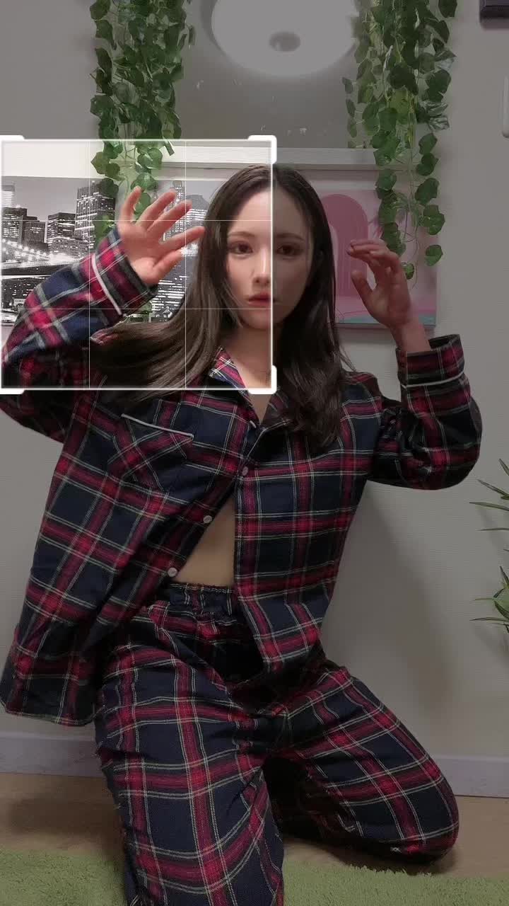 @天野リリス/履いてない人