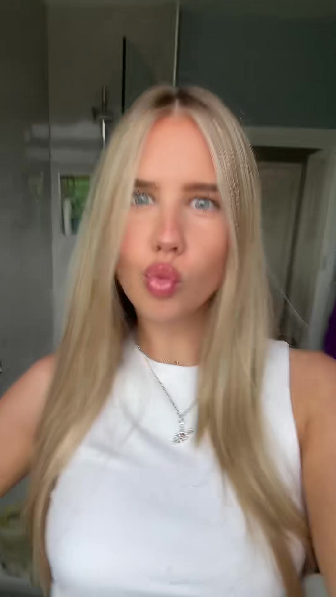 @ellie
