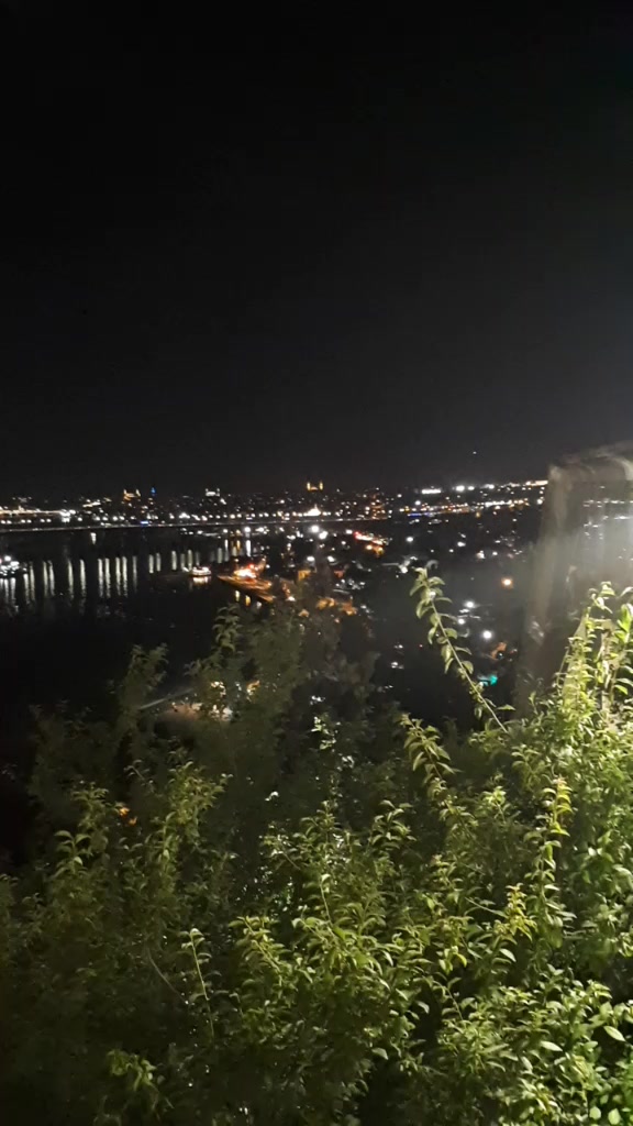 @Elanur Akyılmaz