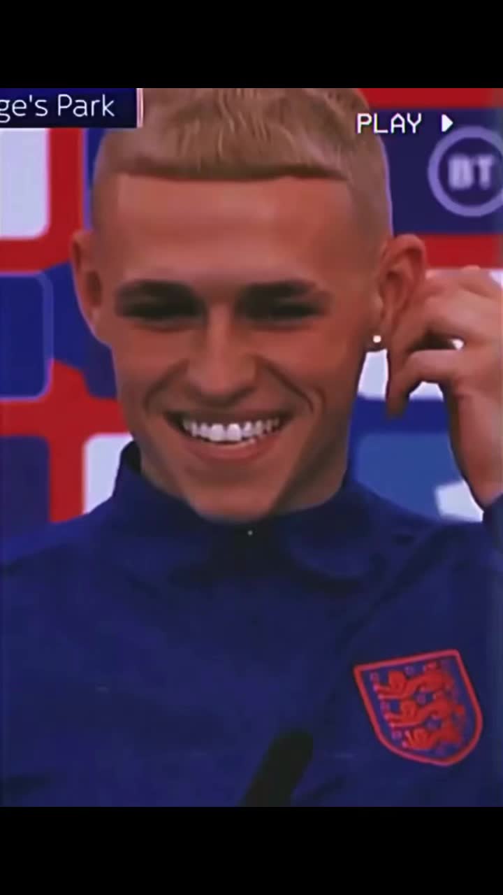 @Phil foden is leng 😍