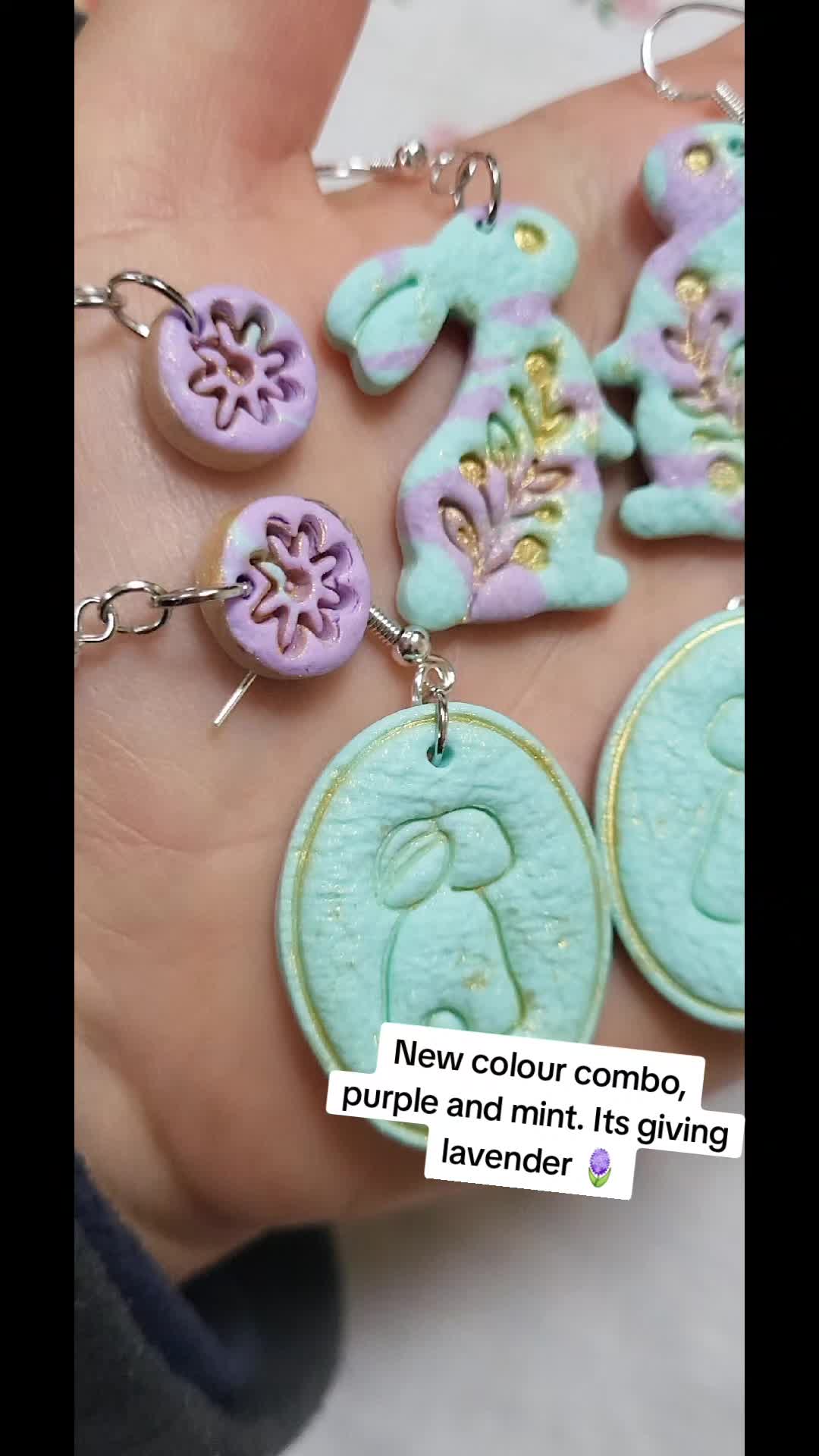 @Meggie Moos Creations