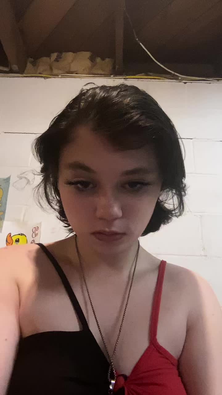 @Chloe.Is.Cooler_10821