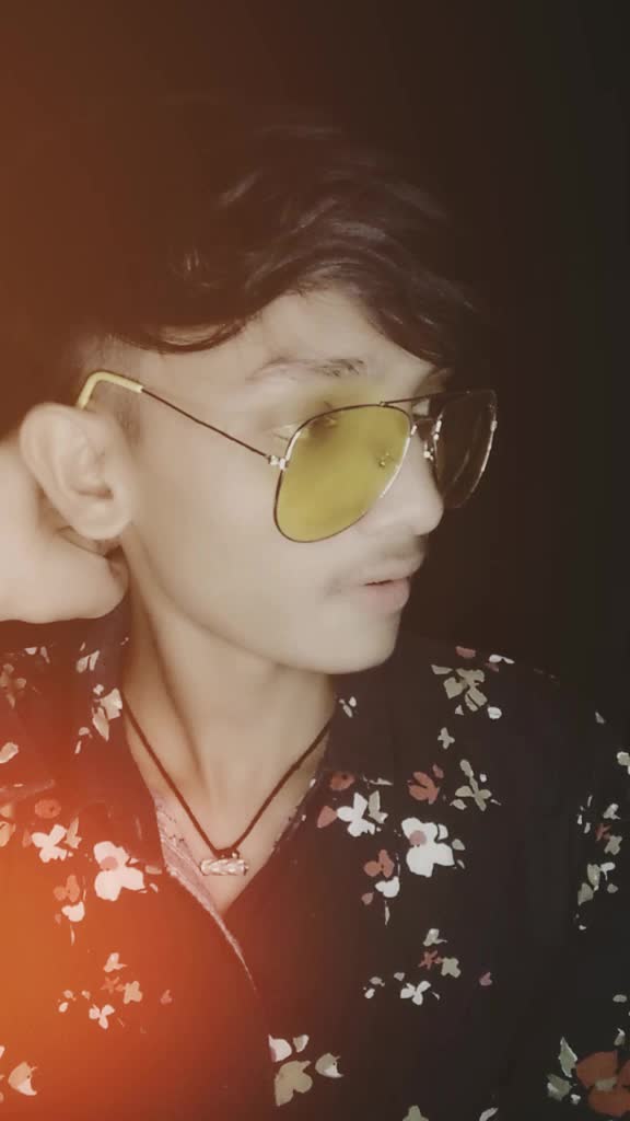 @mr .Ritik _ludelde09