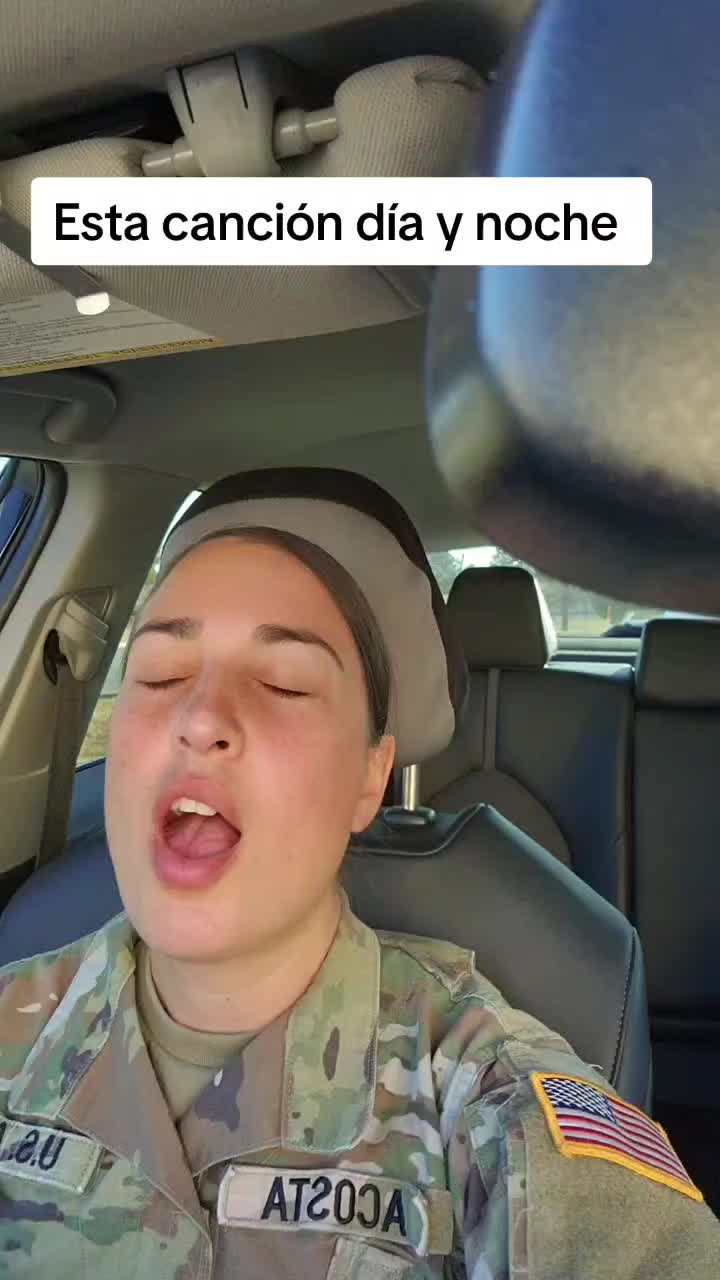 @cuban🇨🇺armywomen.🇺🇸