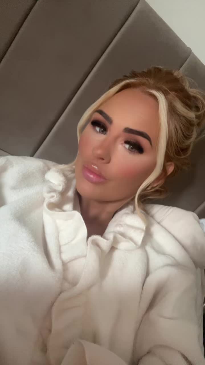 @🧚🏼&zwj;♀️