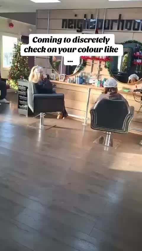 @Neighbourhood💇♀️