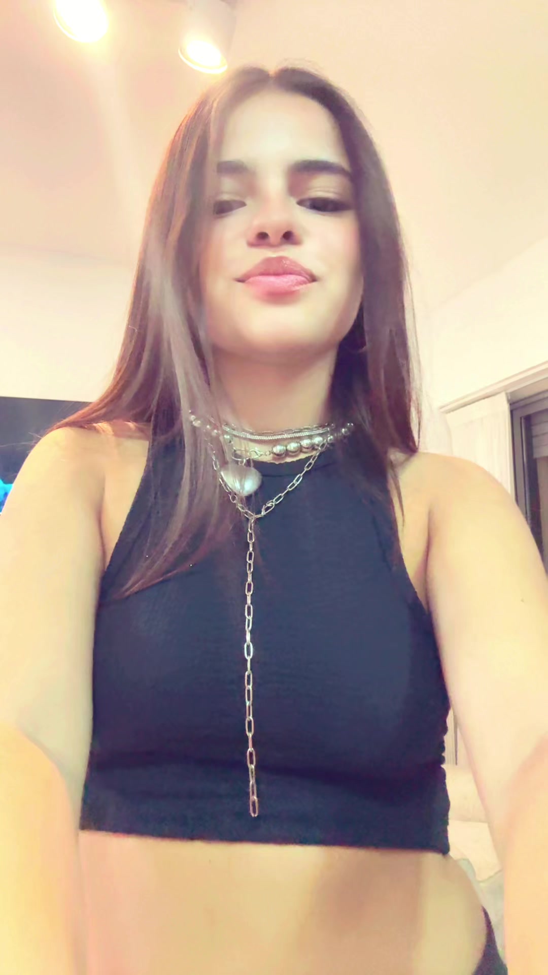 @vvictoriaceleste