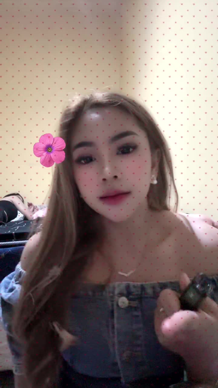 @👑Wanita Idamanmu👅