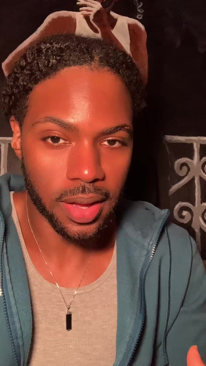 @CasanovaBrown