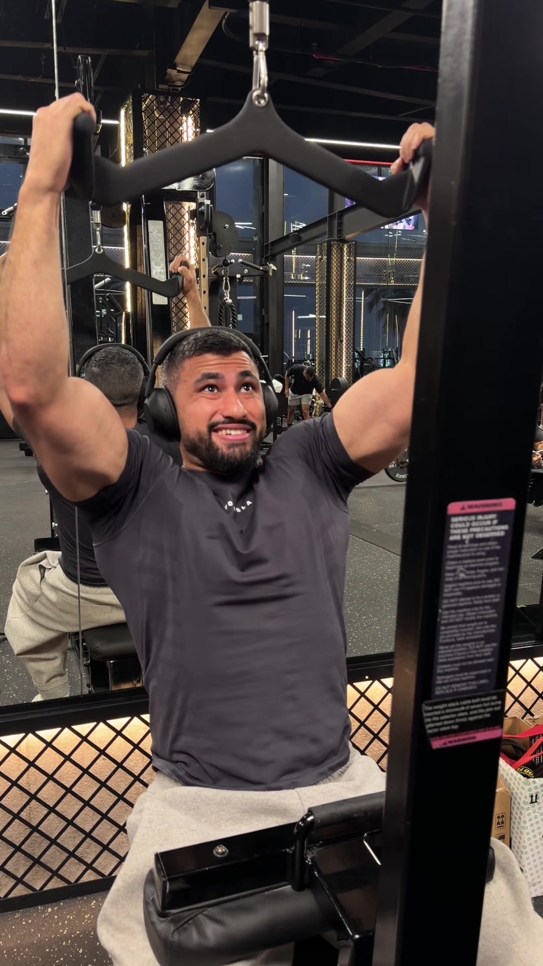 @عبدالعزيز دلحي