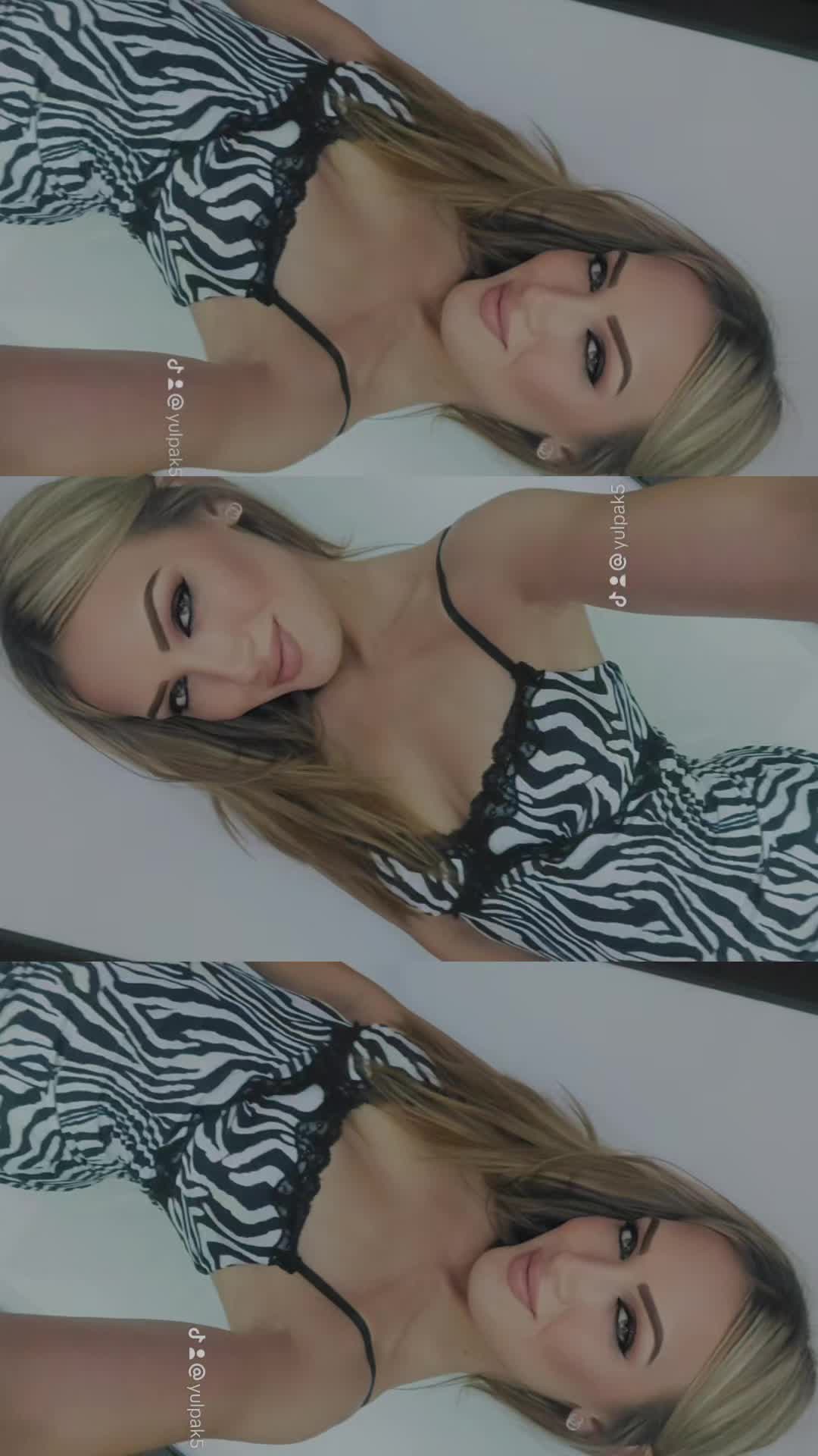 @Юлька💋