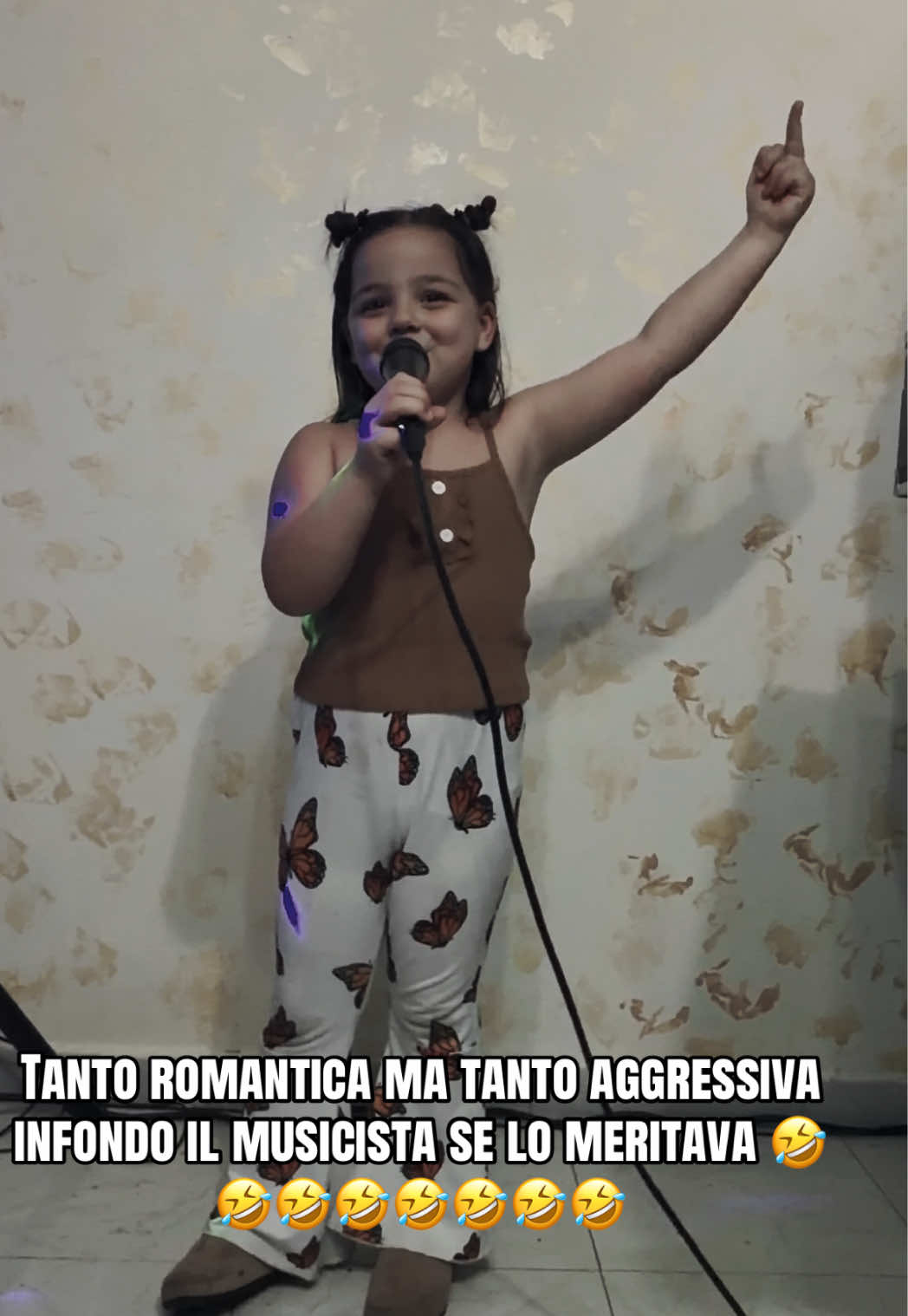 @Lenastasino