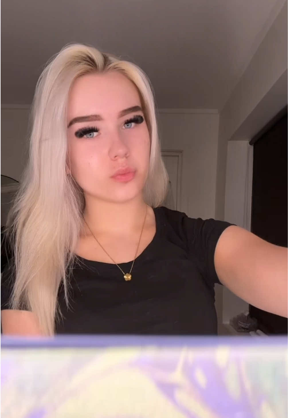 @🌺𝐍𝐢𝐤𝐤𝐢🌺