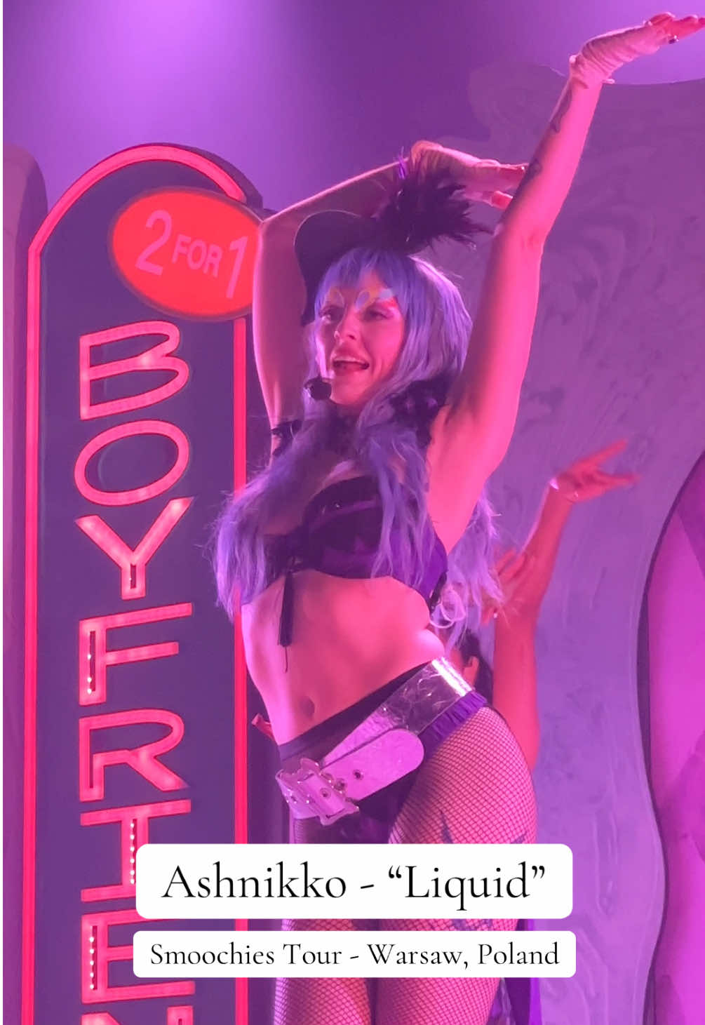 @⟡