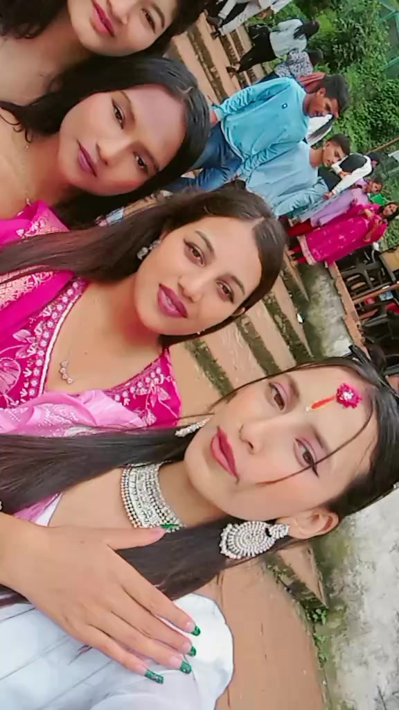 @मिहिरा 😘💎😊🕉️☯️🌺