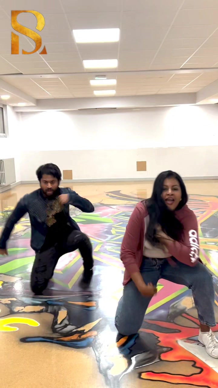 @niloukarunakaran