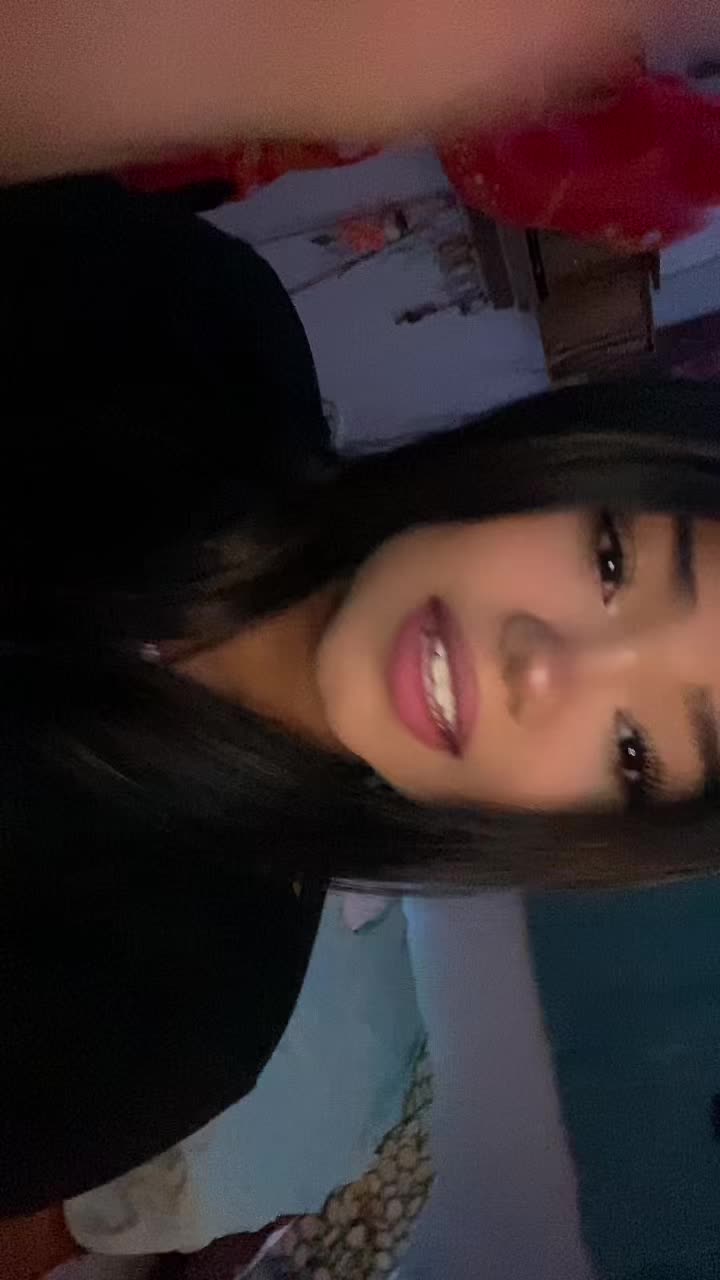 @Hii im Vye