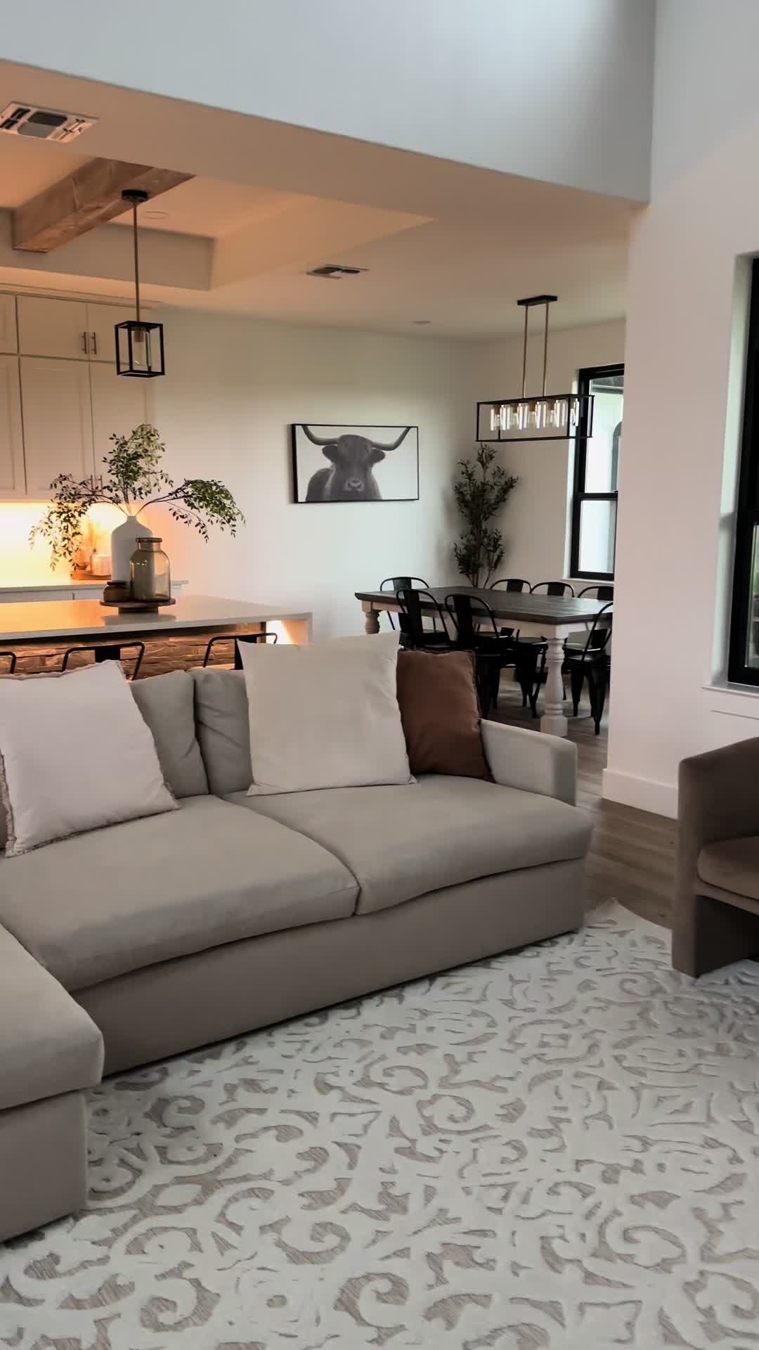 @Alyssa | Home Decor