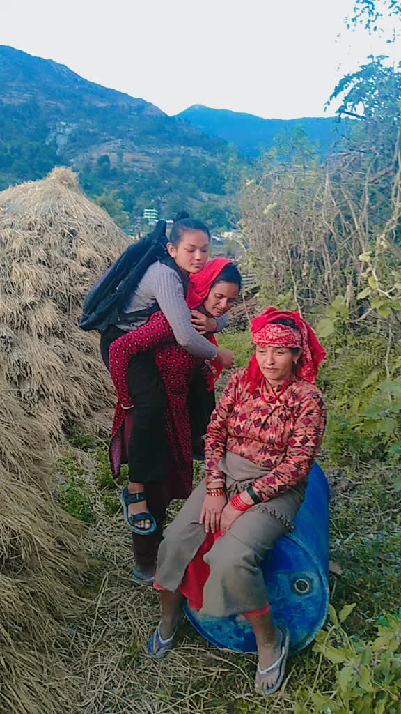@Ni..Ru😘