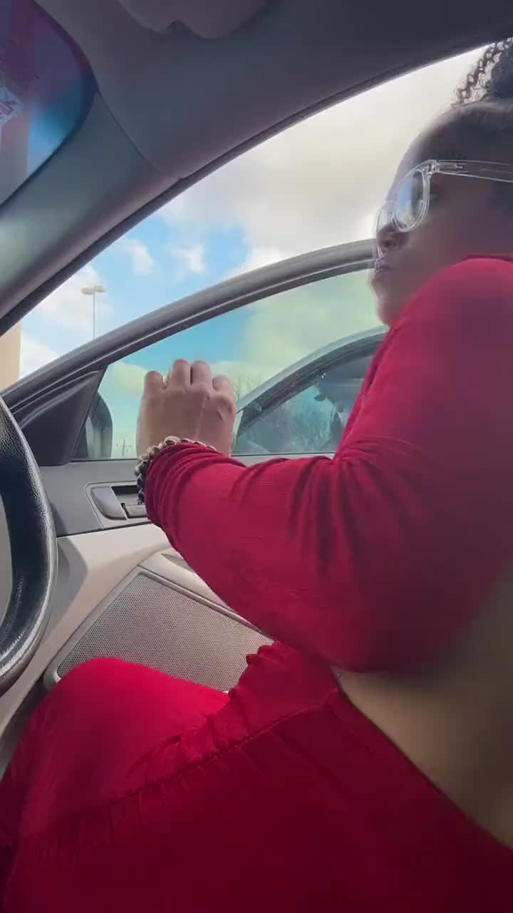 @Issamovieroom