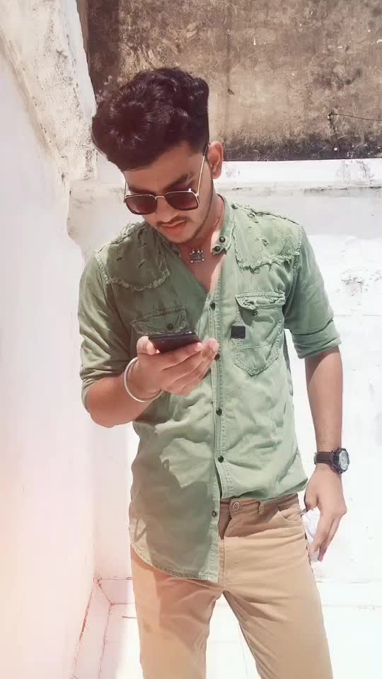 @RAHUL PADHIYAR 😎🔥