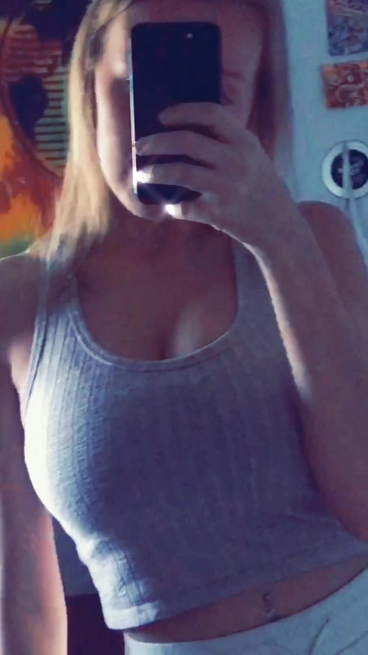 @lilaaciara