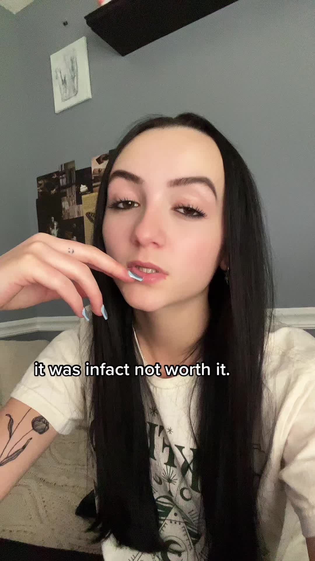 @🖤