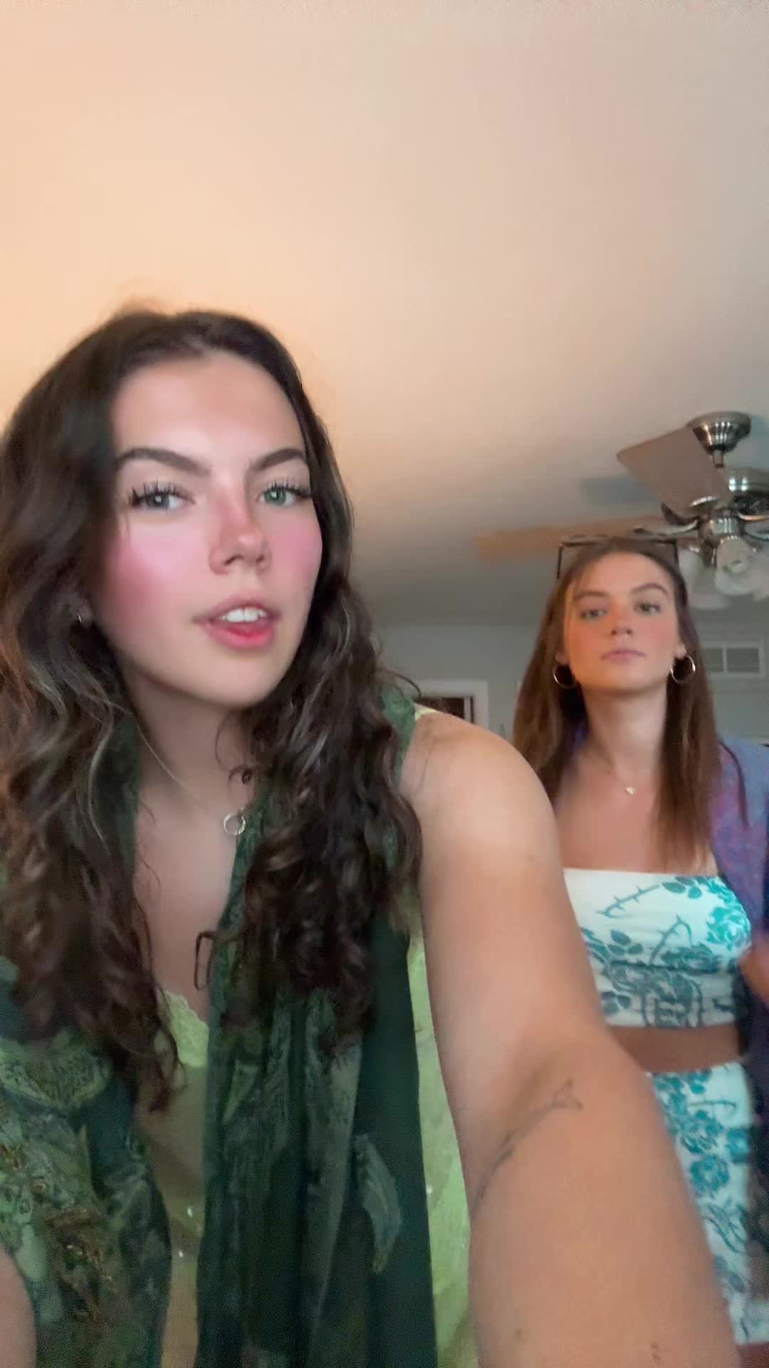 @meg 🤖