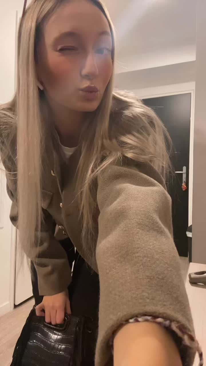 @Juliee