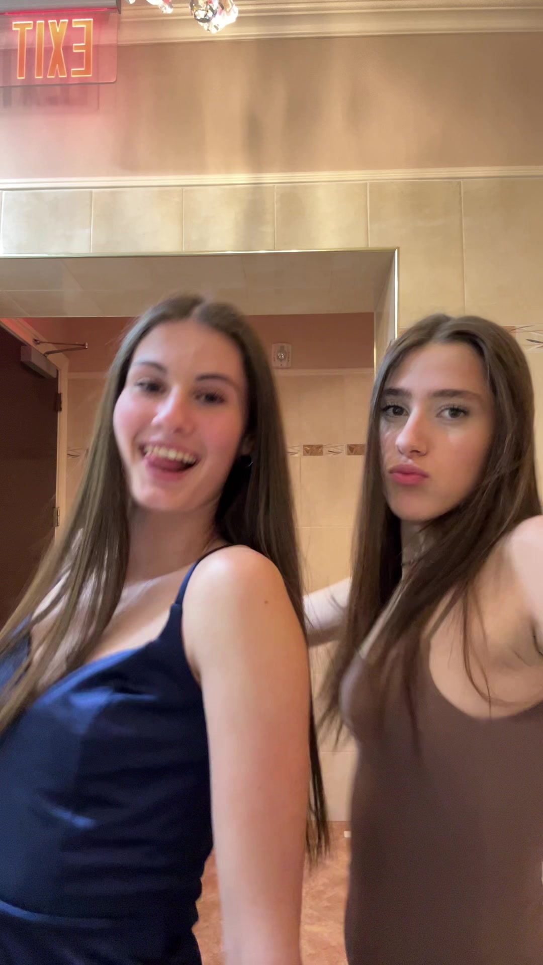 @maria
