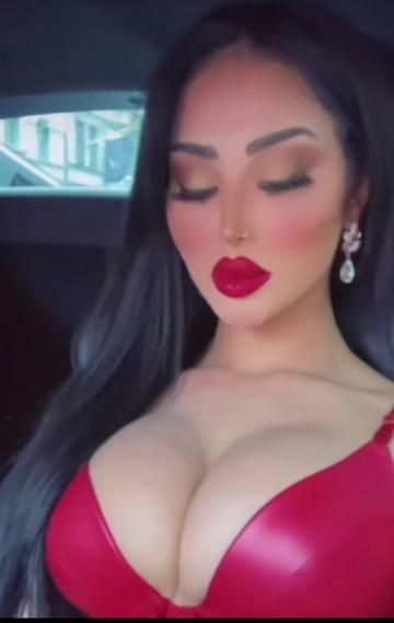 @donia_somrani