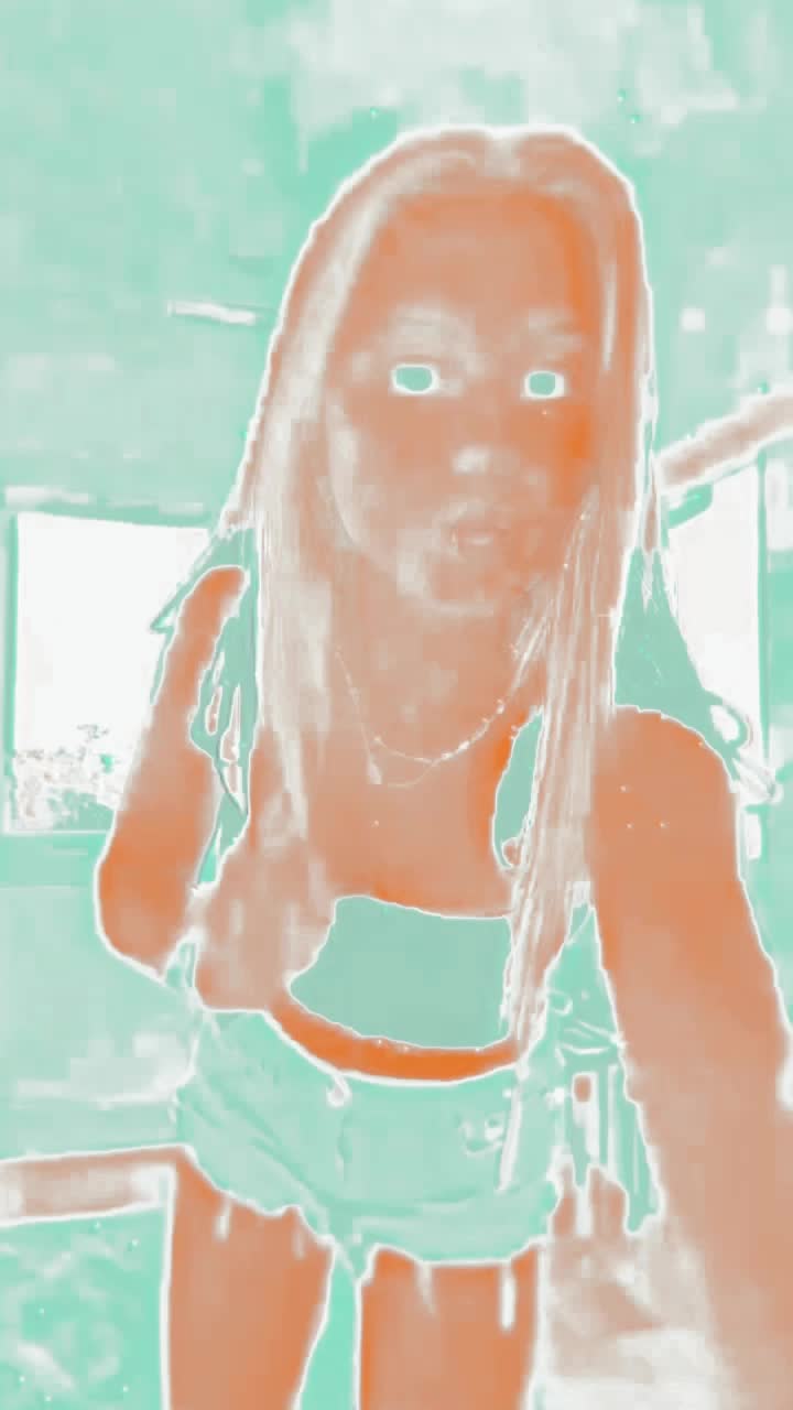 @— ƒℓοяα —