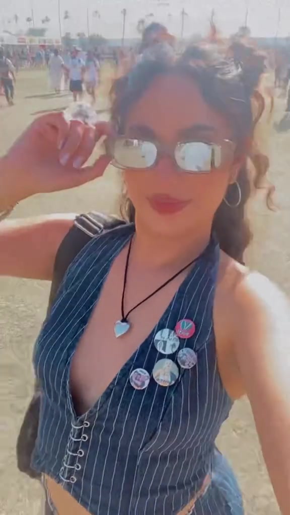 @kiannagee