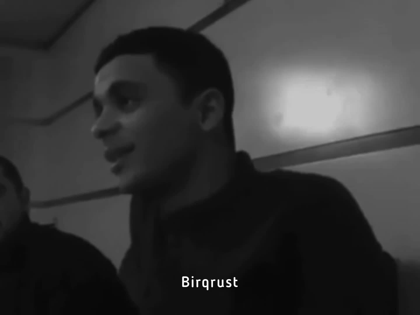 @...
