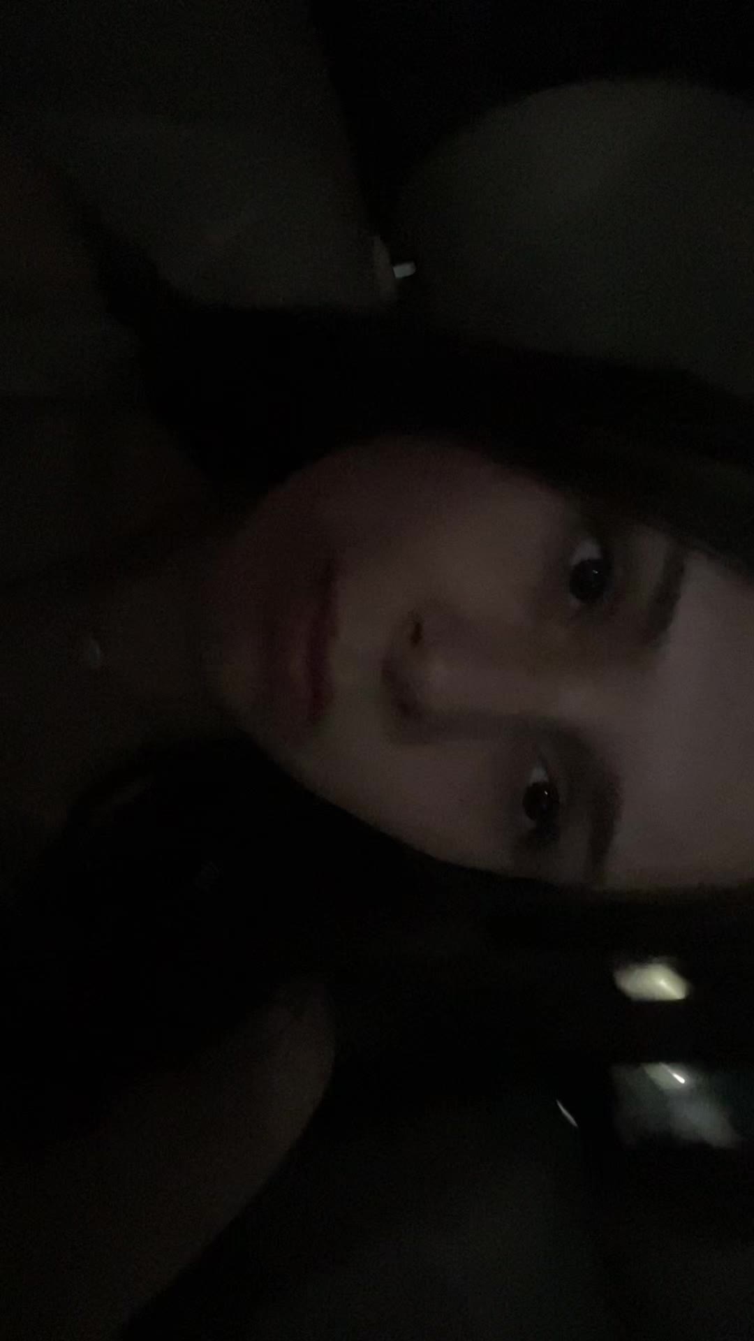 @vivian&ensp;r.