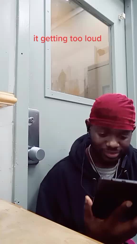 @Isiah Hurts
