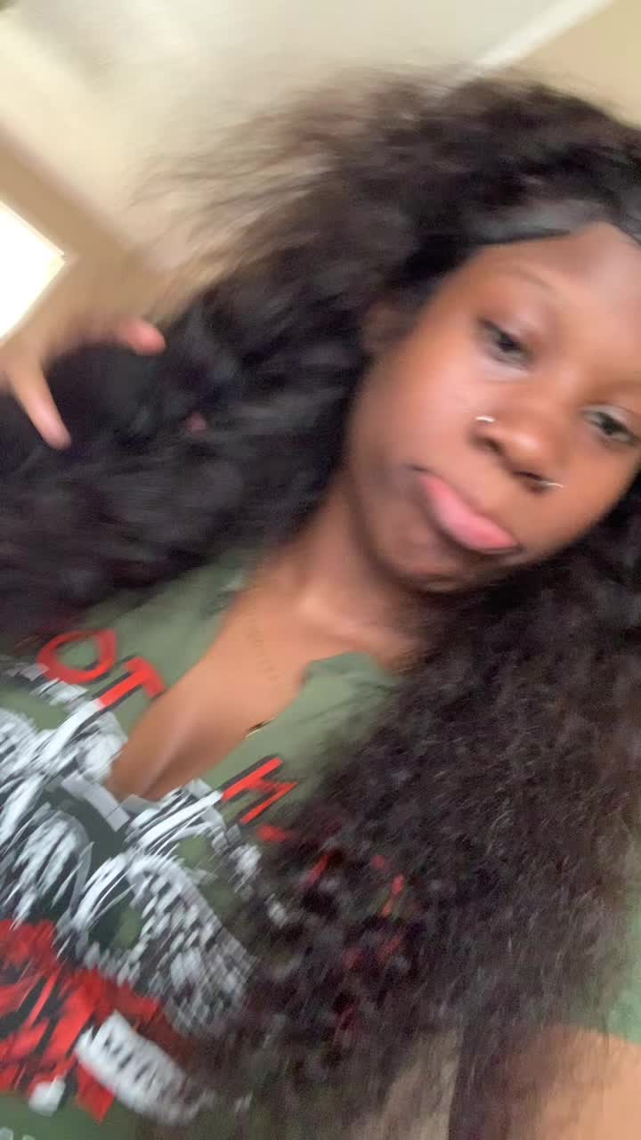 @Tanoveialashae