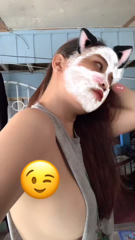 @Rhea143