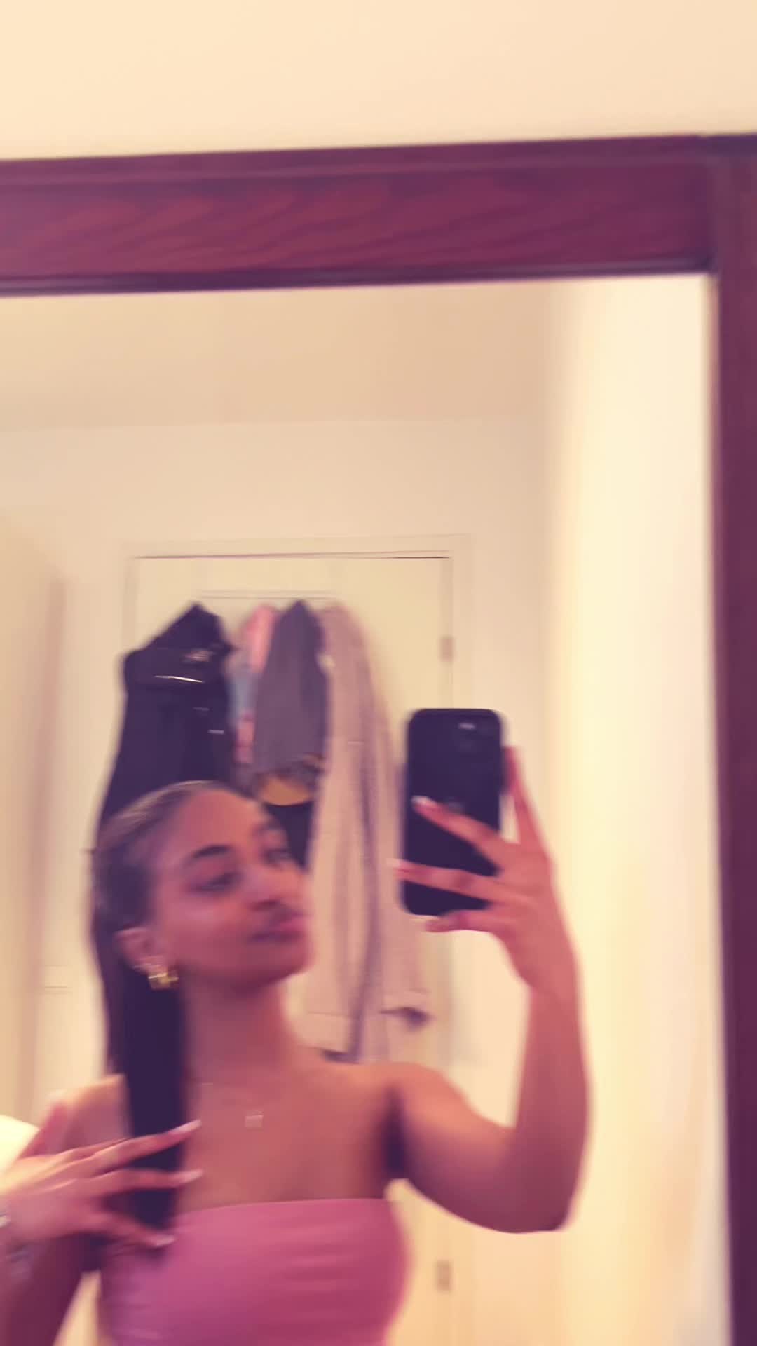 @ellaaaaaa