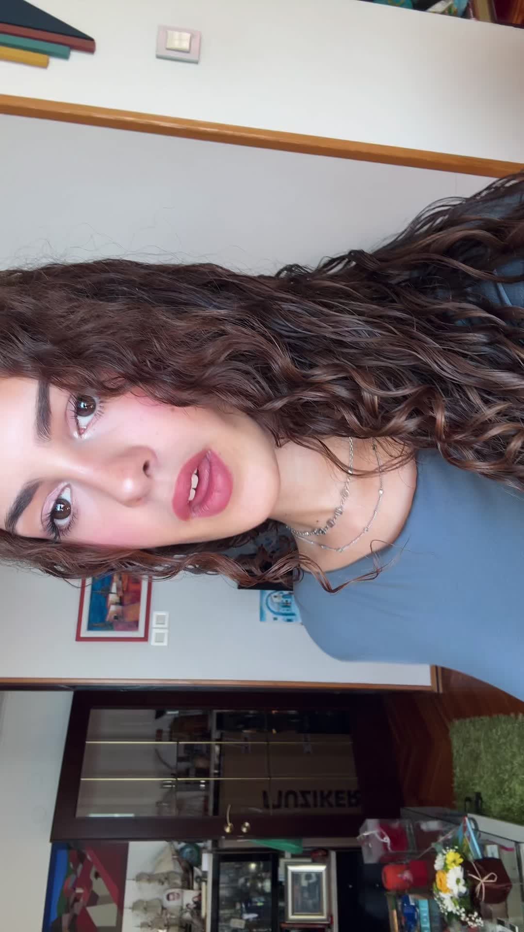 @Laura Valencic