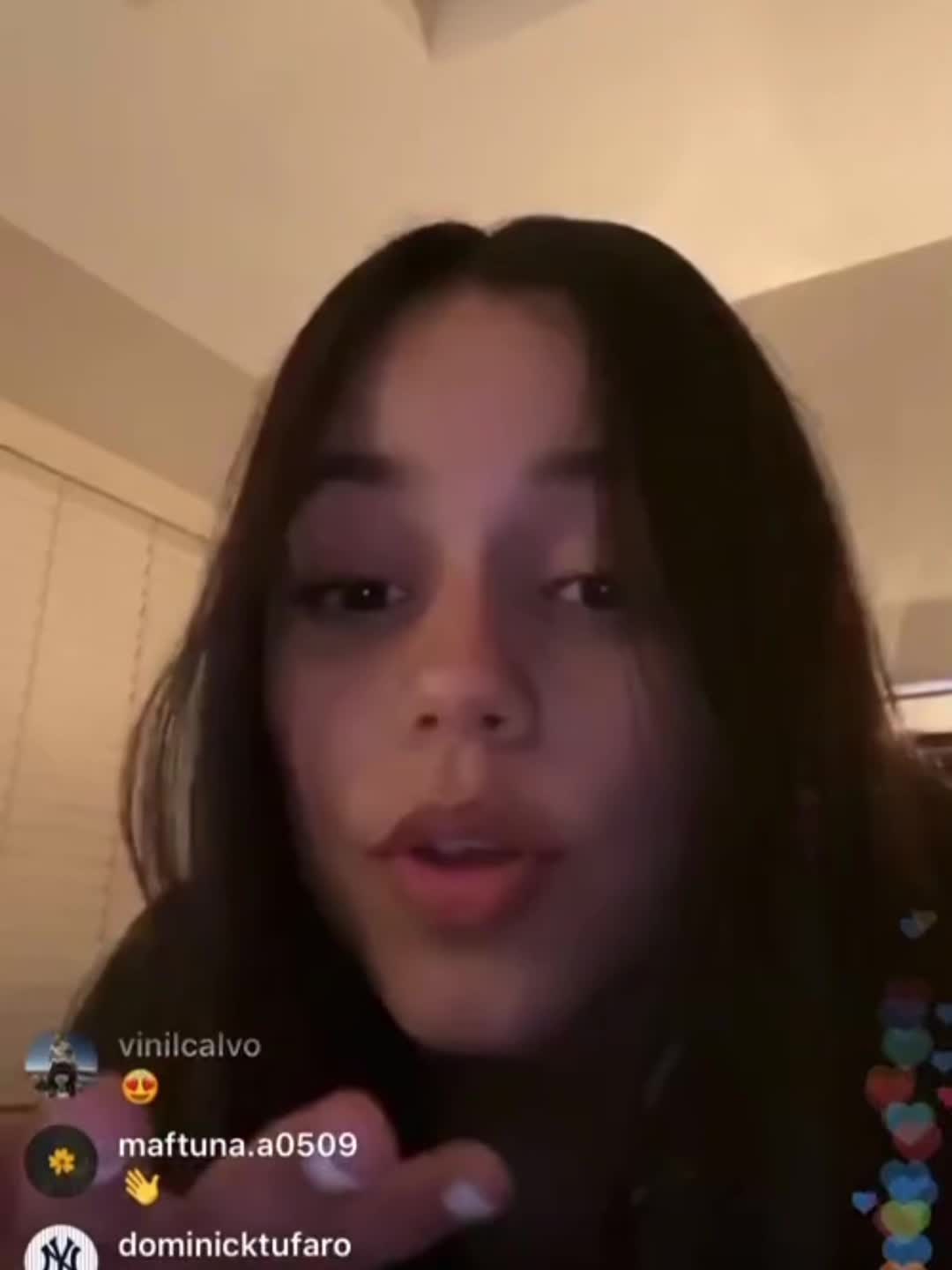 @~🙇🏼&zwj;♀️
