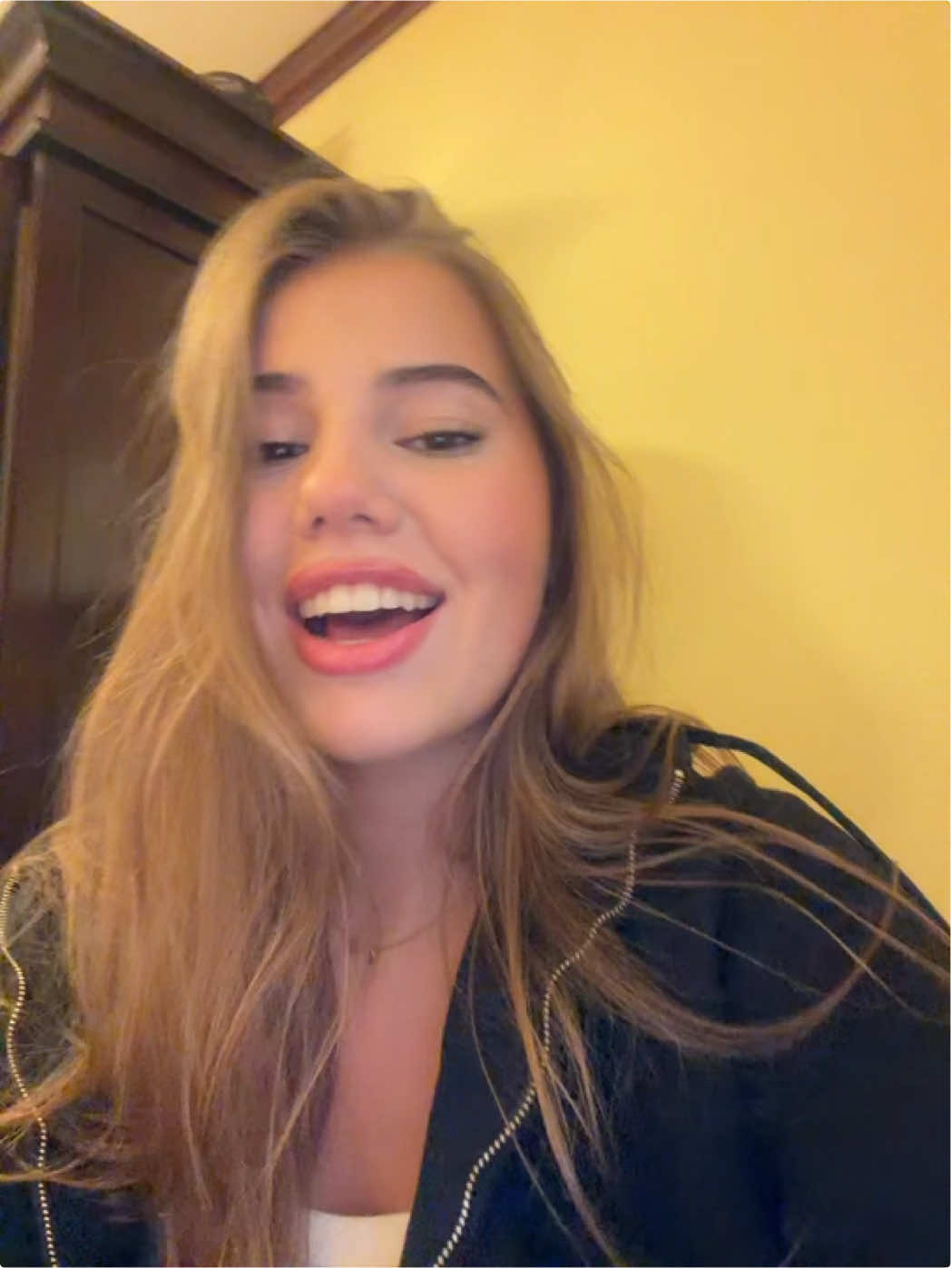@valeriakaer