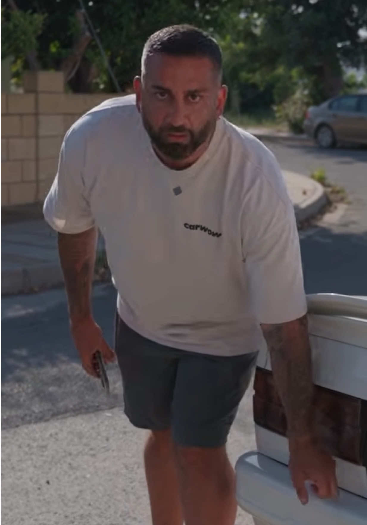 @Yiannimize