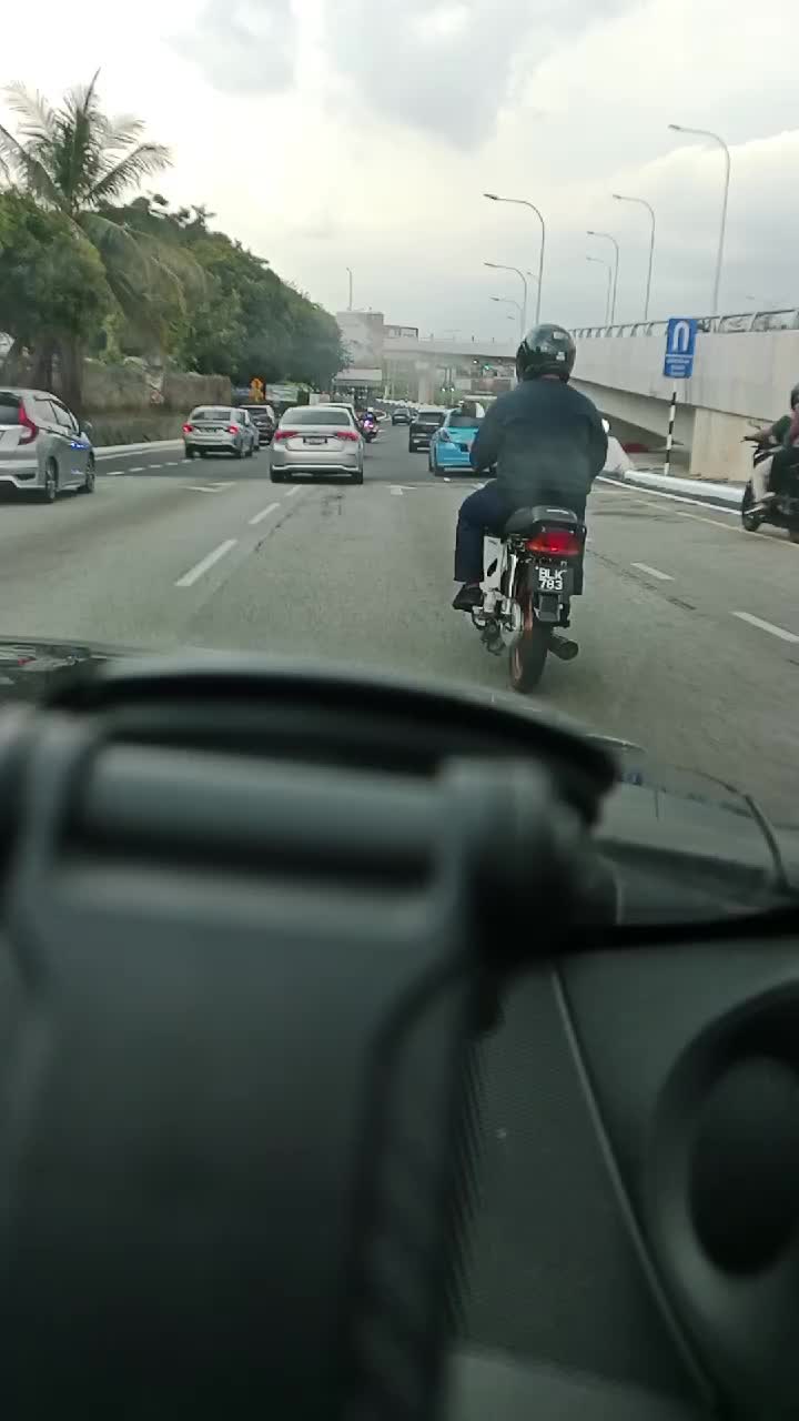 @Pujiqka 🙃