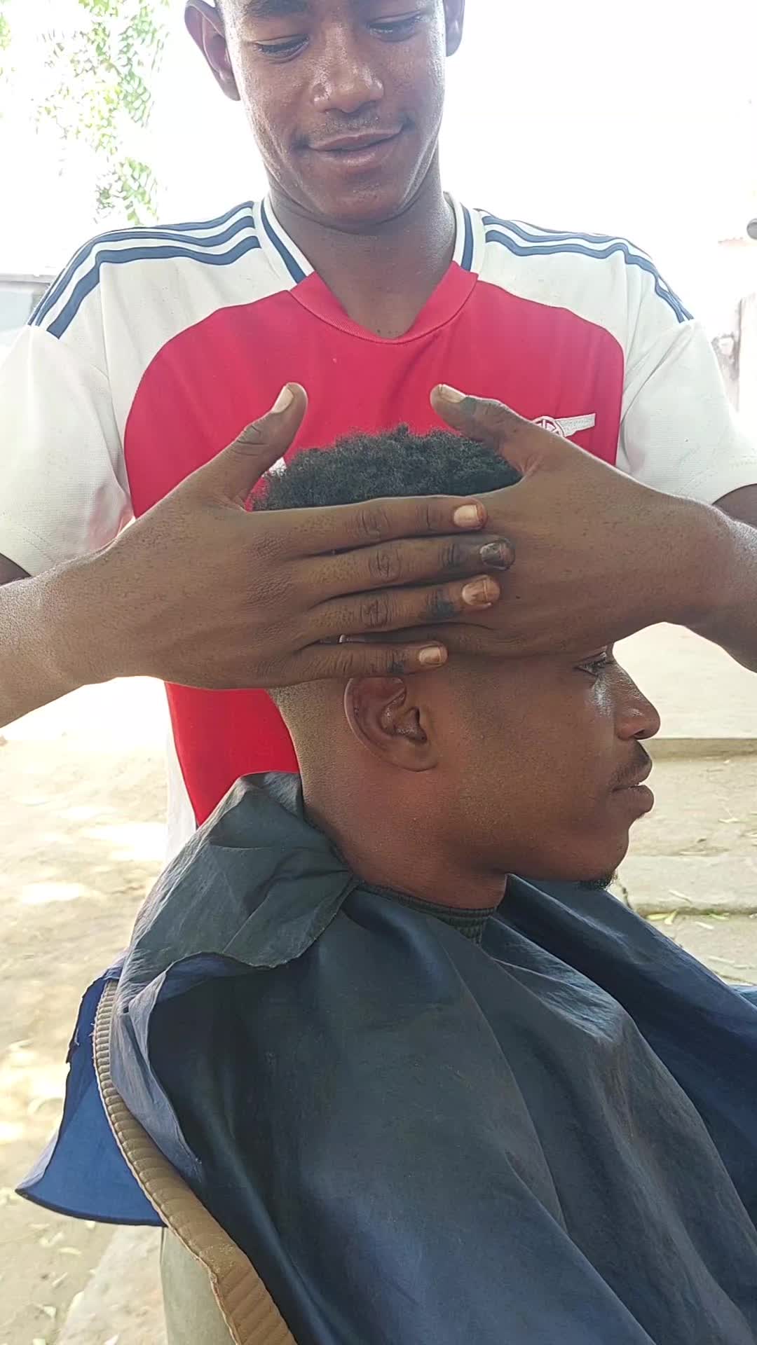 @بدر ملك المقص