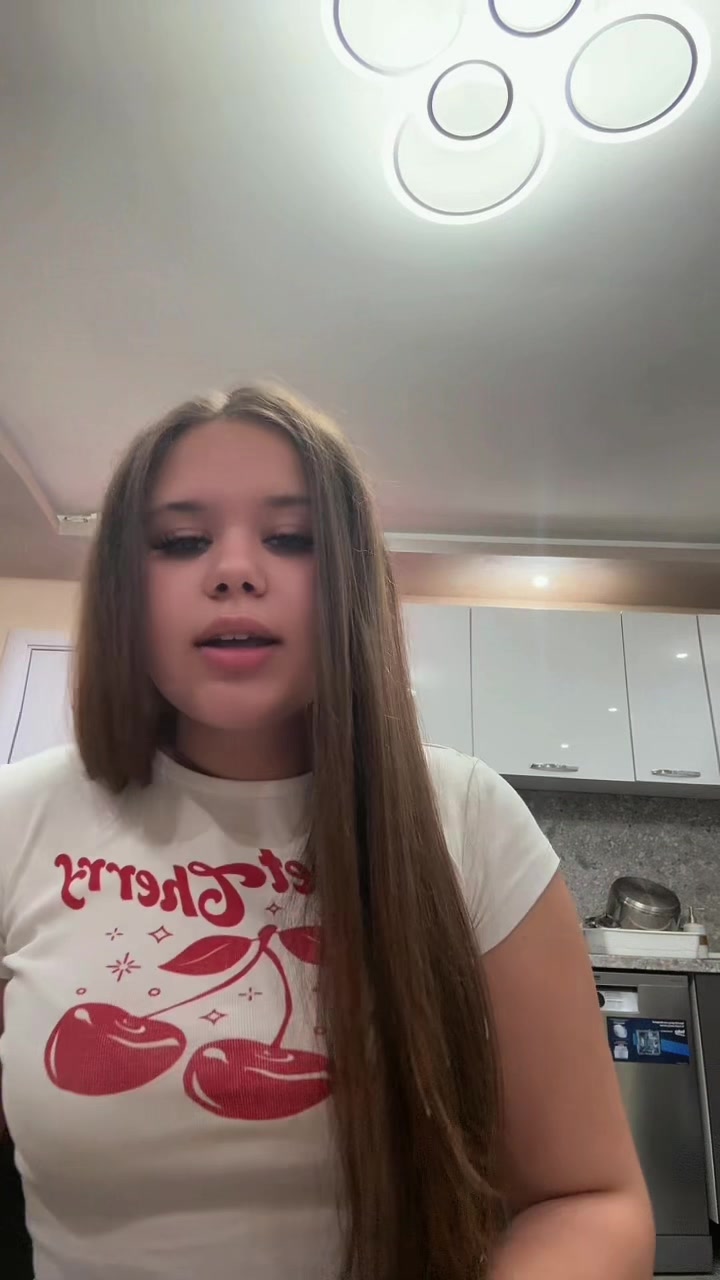 @_petrowaax_