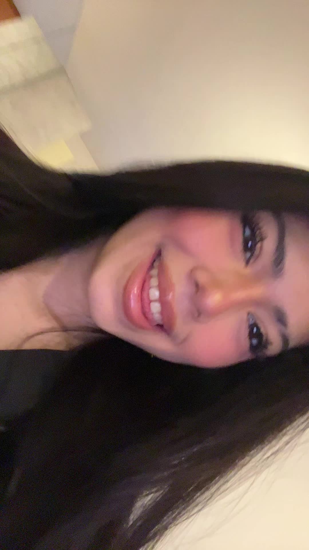 @💋🇵🇪